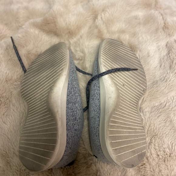 Allbirds sz 9 - Picture 3 of 3